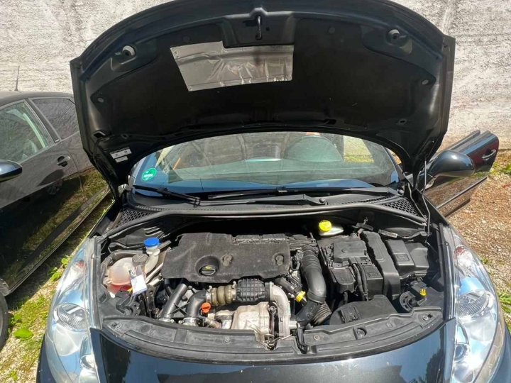 Peugeot 207 CC