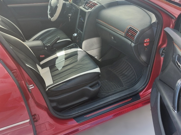 Peugeot 407 Exclusive Red Pearl Sport 2.0, 16V automatik