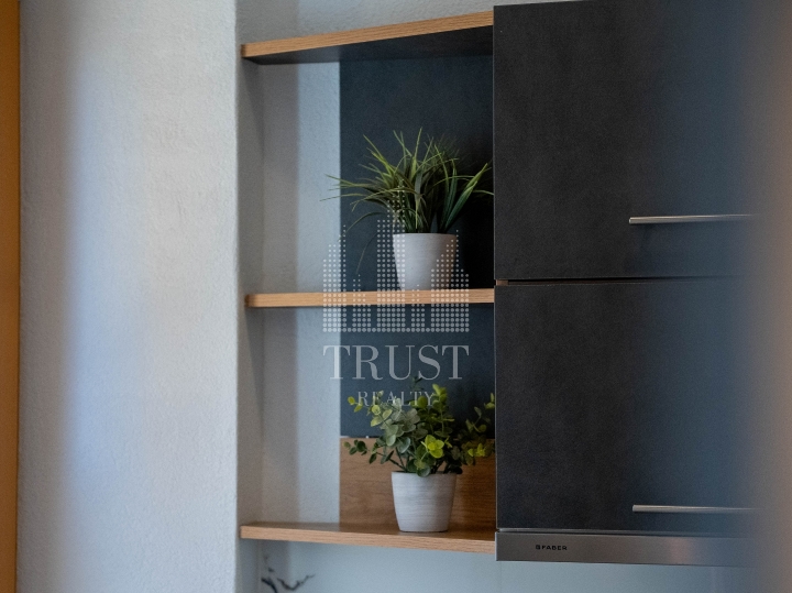 Opatija, Centar - 2 apartmana za prodaju