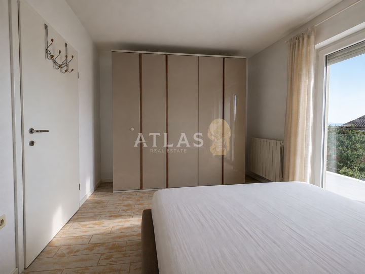 Kastav – prostran stan za najam, 2S+DB, 85 m², pogled na more