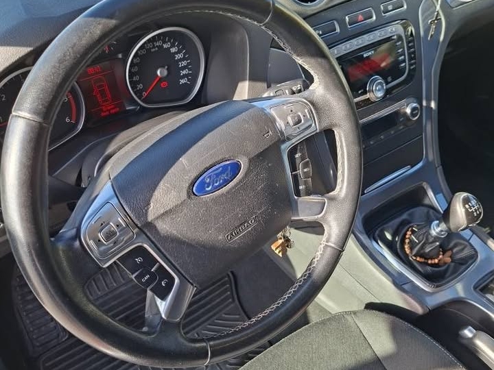 Ford Mondeo 2.0 tdci