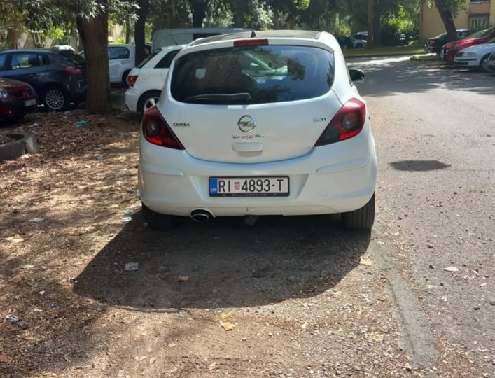 Opel Corsa 1.7 sport