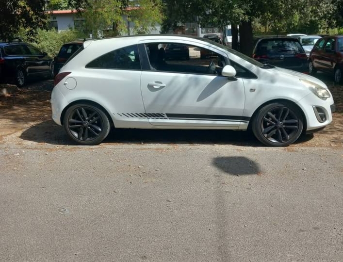 Opel Corsa 1.7 sport