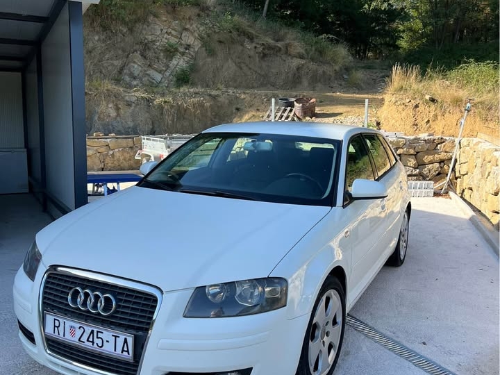 Prodajem Audi