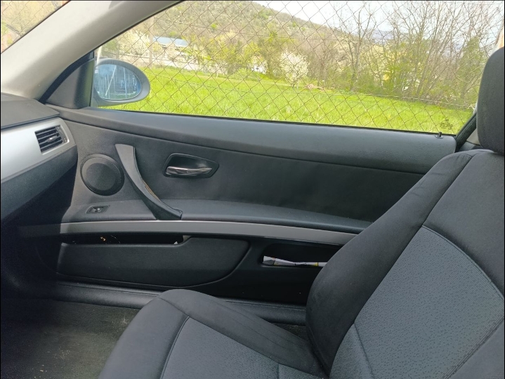 Prodajem BMW Coupe E92, 320D, 2008. godište