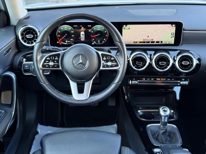 Mercedes Benz A-200 Sport