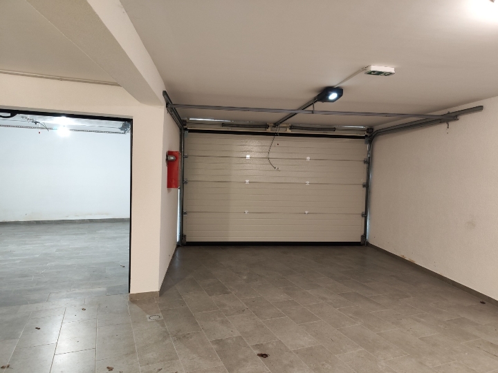 Drenova, garaža 21 m2