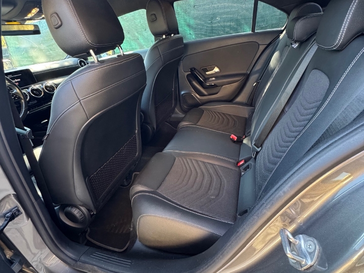Mercedes A180D, 2020. god.