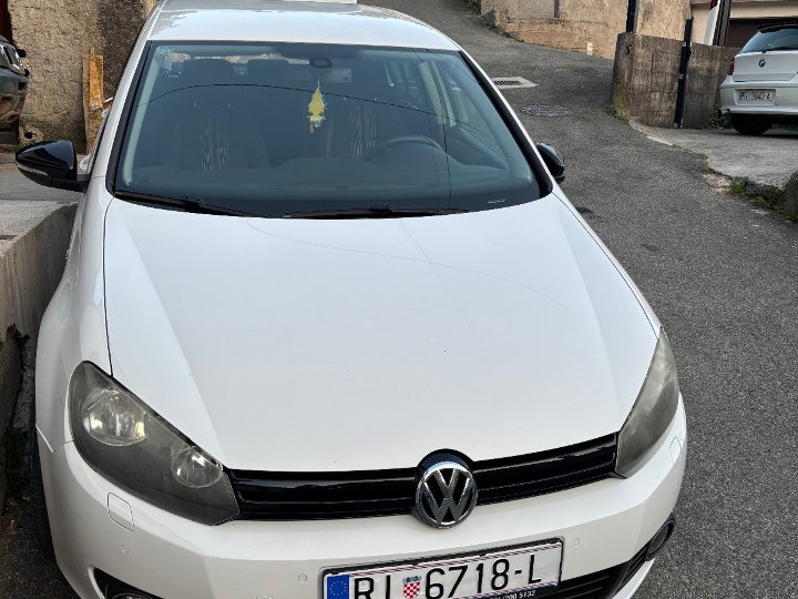 VW Golf 6, 1.6 tdi, 2012. god.