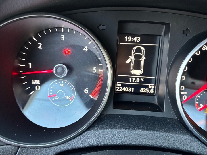 VW Golf 6, 1.6 tdi, 2012. god.