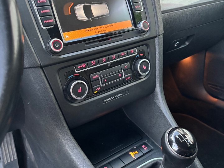 VW Golf 6, 1.6 tdi, 2012. god.
