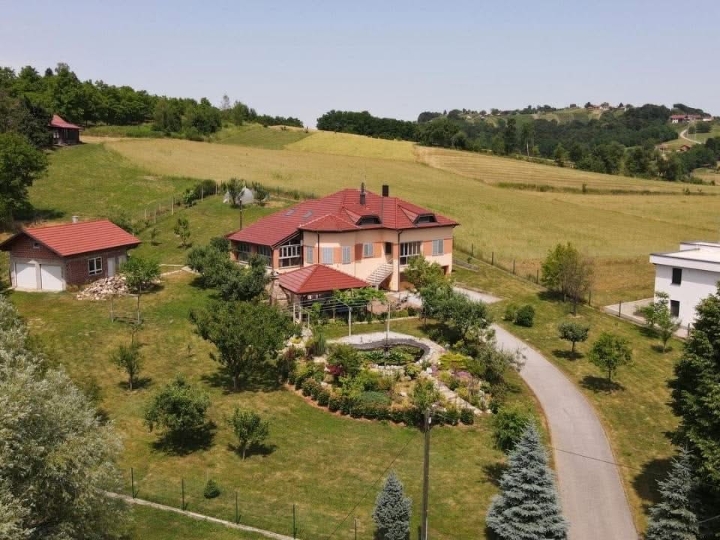 Kuća, toplice Sv. Martin