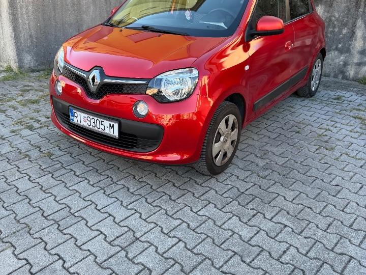 Prodajem Renault Twingo 1.0 SCe