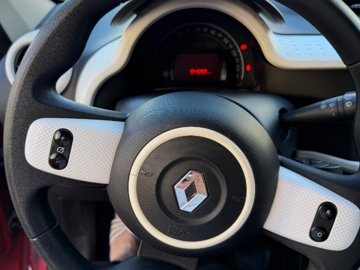 Prodajem Renault Twingo 1.0 SCe