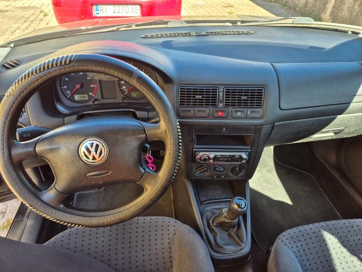 VW Golf 4