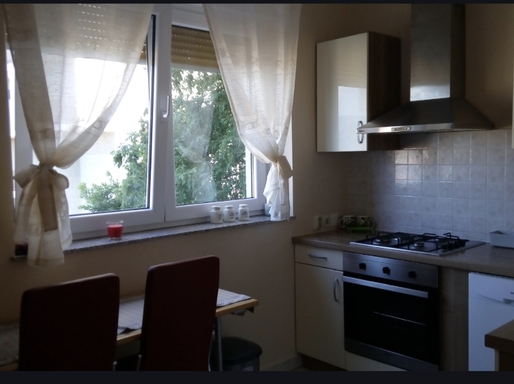 Iznajmljujem stan na Belvederu 54m2, na duže vrijeme, oglas vlasnika