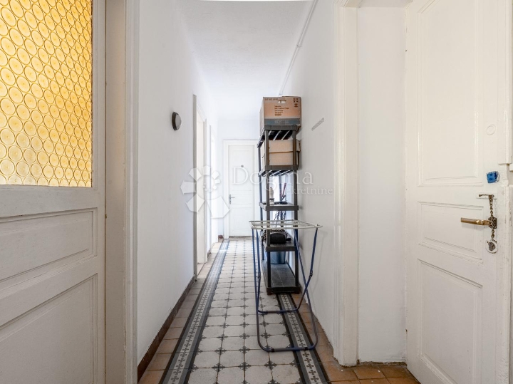 Brajda, 100m2, 5 uređenih soba, 2 kupaonice, odlična investicija