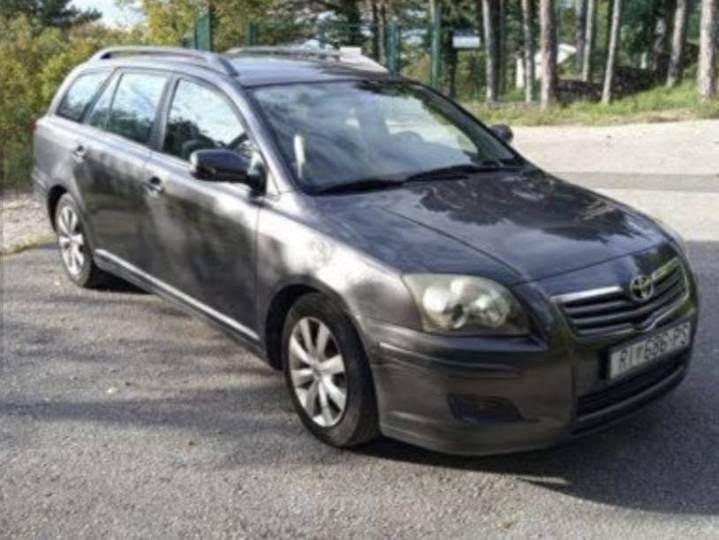Toyota Avensis karavan