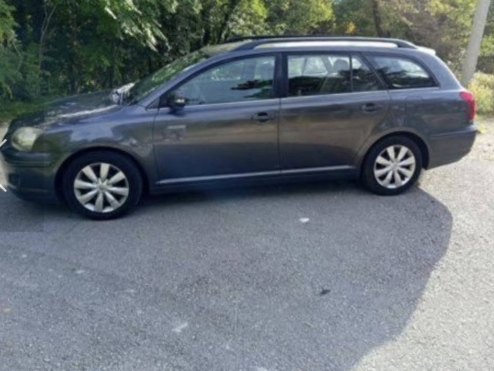 Toyota Avensis karavan