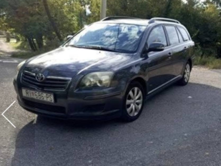Toyota Avensis karavan
