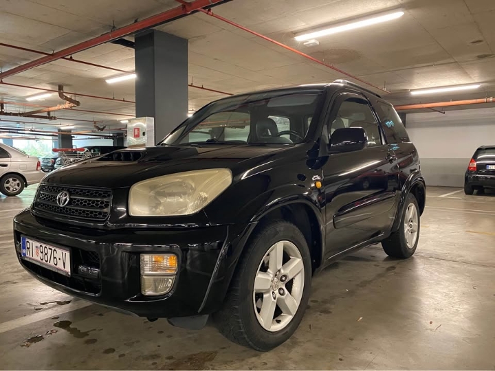 Toyota Rav 4 kratka 4x4