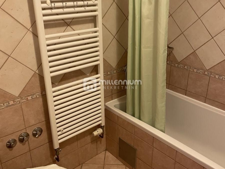 Najam, Opatija, garsonjera, 40m2, terasa