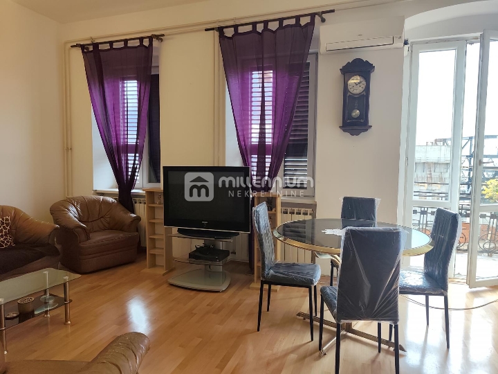 Rijeka, Brajda, 117m2, 3S+DB s 2 balkona