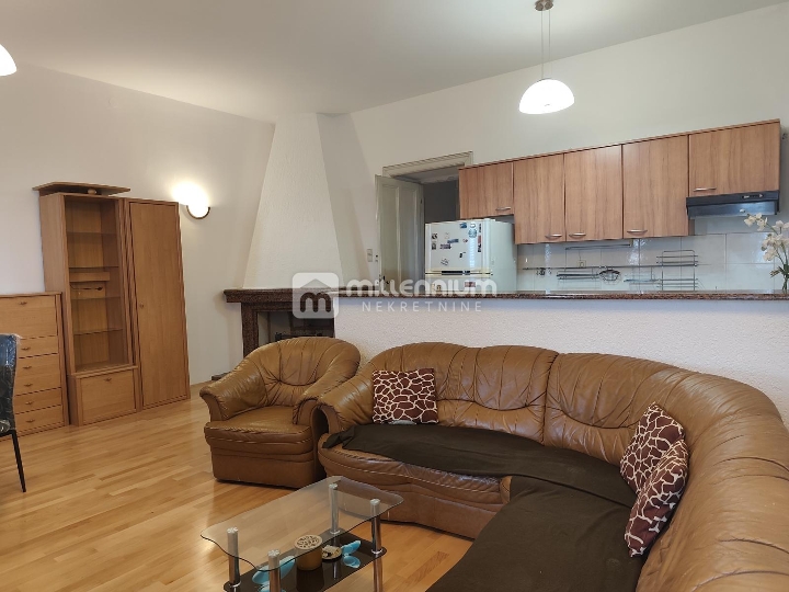 Rijeka, Brajda, 117m2, 3S+DB s 2 balkona