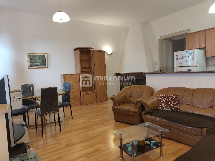 Rijeka, Brajda, 117m2, 3S+DB s 2 balkona