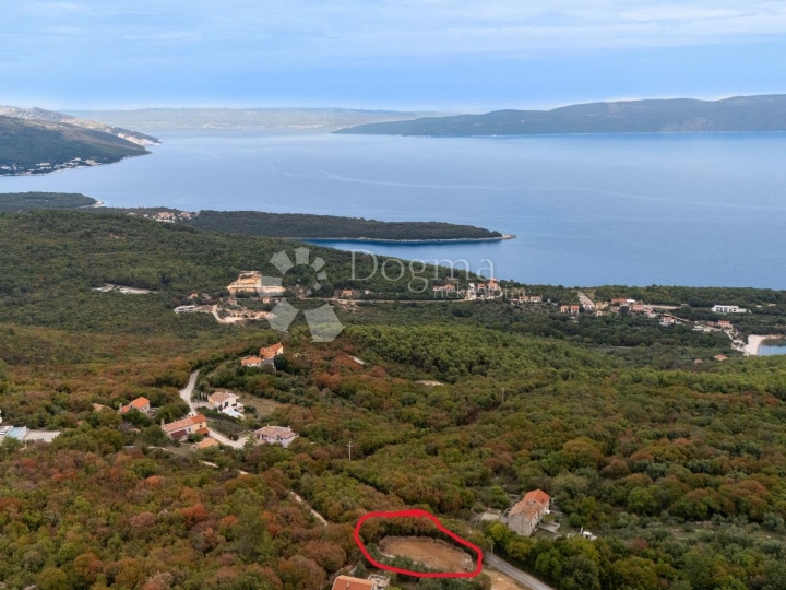 Ekskluzivno!! Građevinsko zemljište s pogledom na more!
