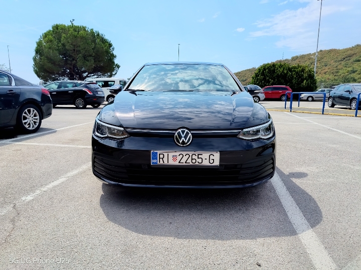 VW Golf 8 tdi live+
