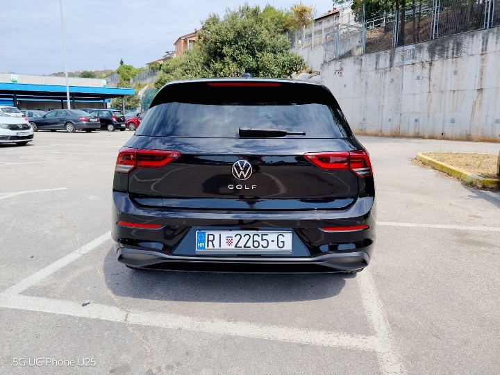 VW Golf 8 tdi live+