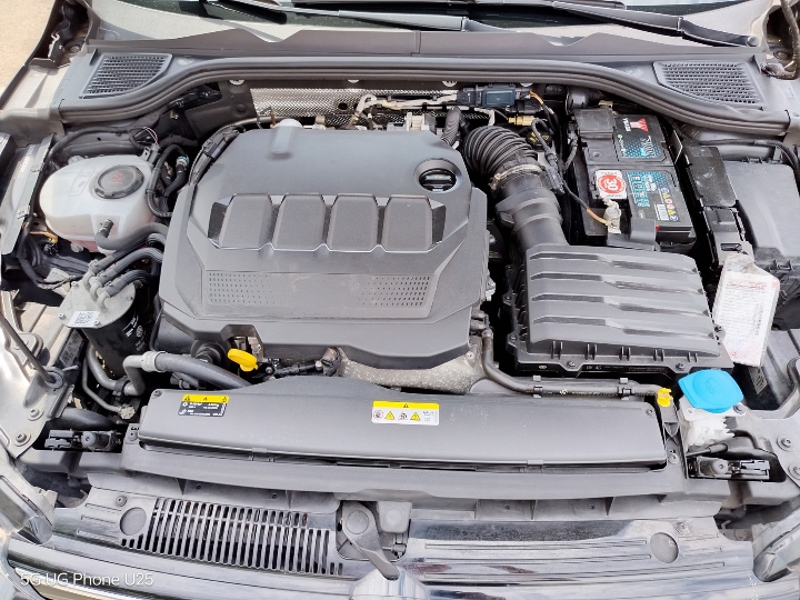 VW Golf 8 tdi live+