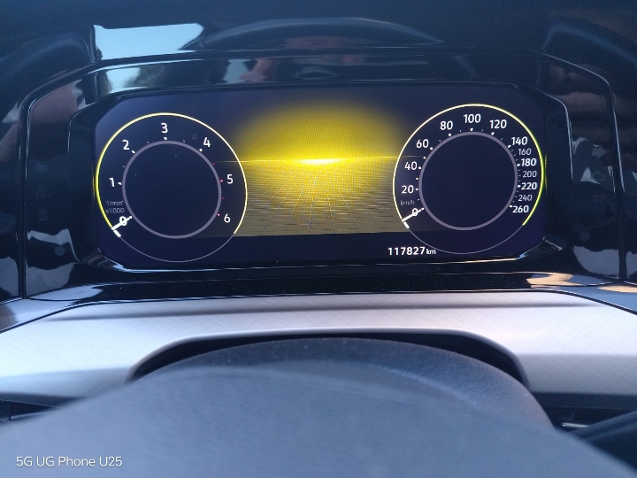 VW Golf 8 tdi live+