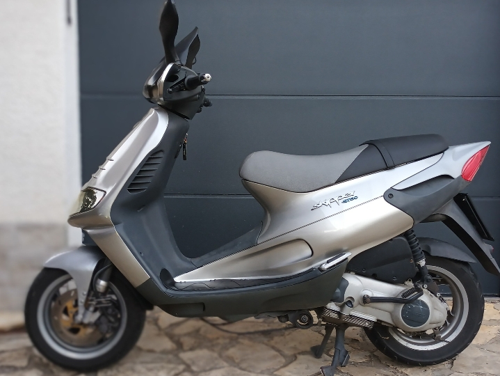 Piaggio Skipper ST150