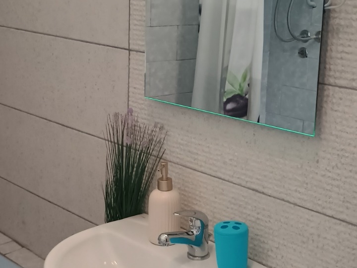 Garsonijera 44 m2 studentima