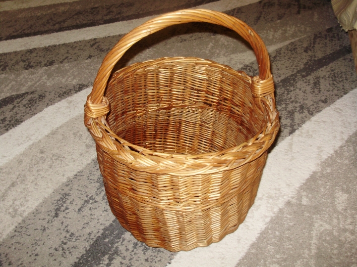 Pletena košara