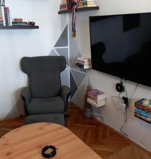 Stan u Centru s 2 apartmana