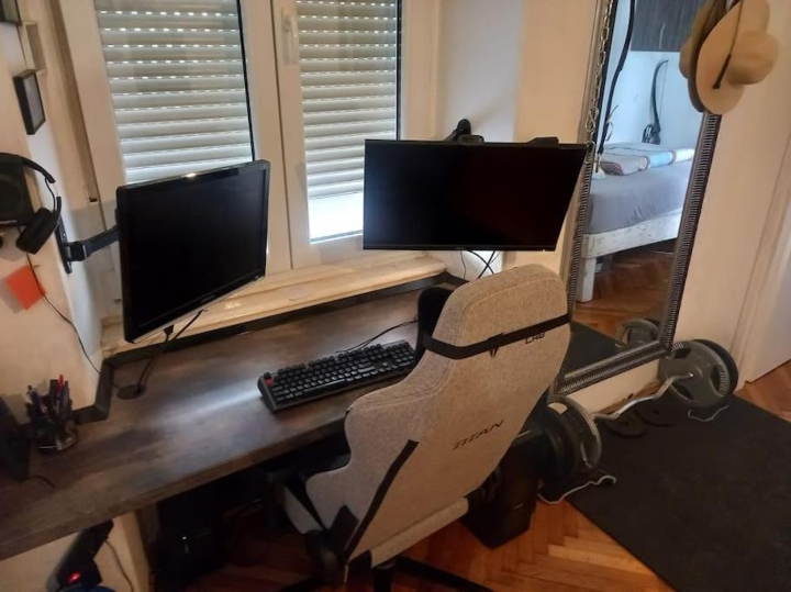 Stan u Centru s 2 apartmana