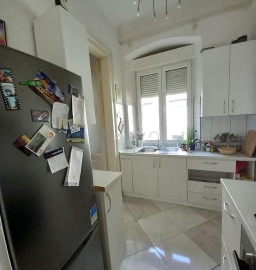 Stan u Centru s 2 apartmana
