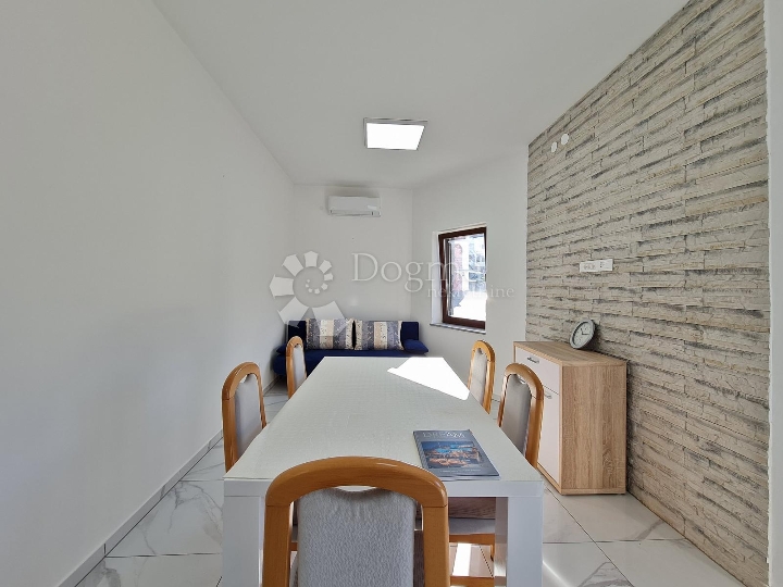 Apartman u Malinskoj!