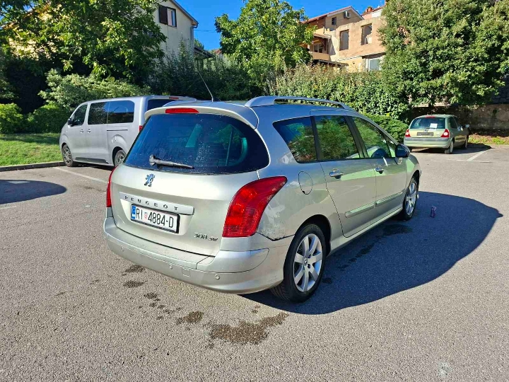 Peugeot 308 SW, 1.6 HDi, 80kW - 6+R - reg. 25.01.2027.