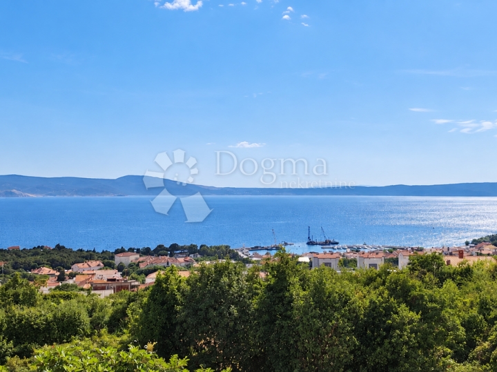 Apartman na prvom katu s pogledom na more