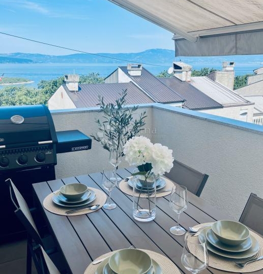 Krk, NJivice, apartman,79 m2m, pogled na more