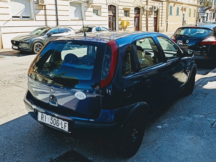 Opel Corsa za 1.200 €
