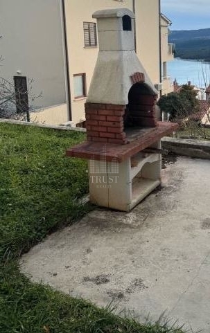 Labin, Rabac - stan u prizemlju, 1S+DB