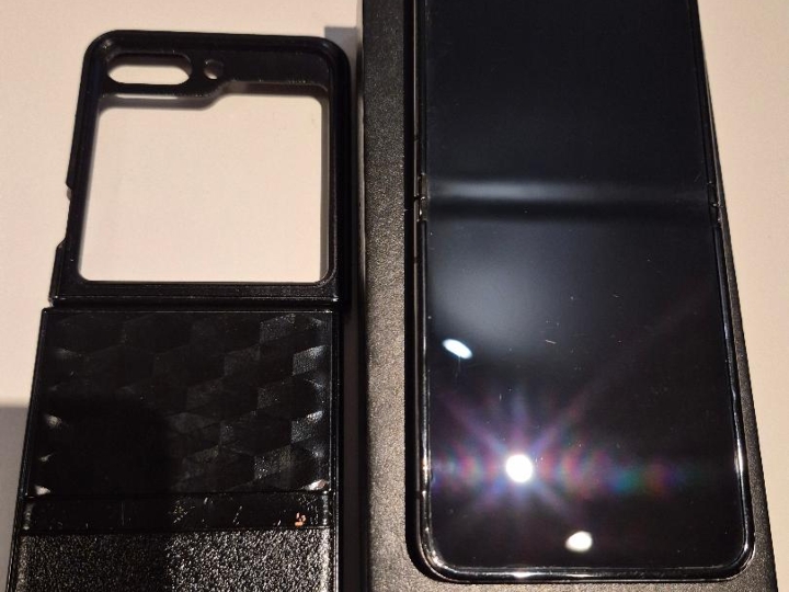 Samsung Galaxy Z Flip5
