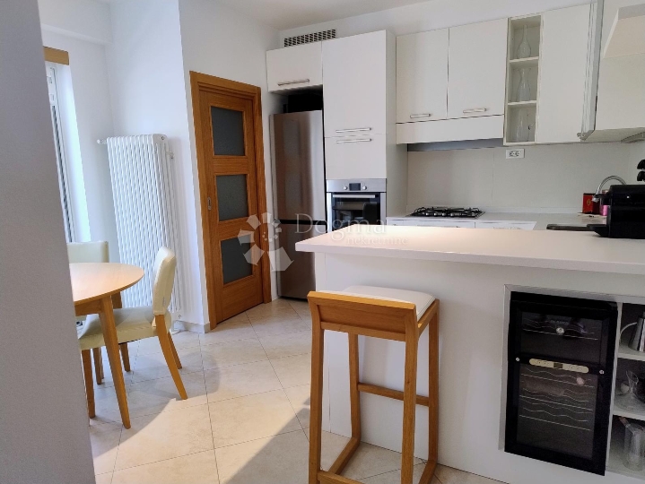 Samo kod nas – Pećine, 71 m², more na 200 m