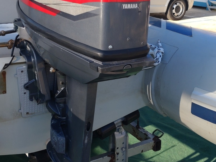 Gumenjak Trimarin 360