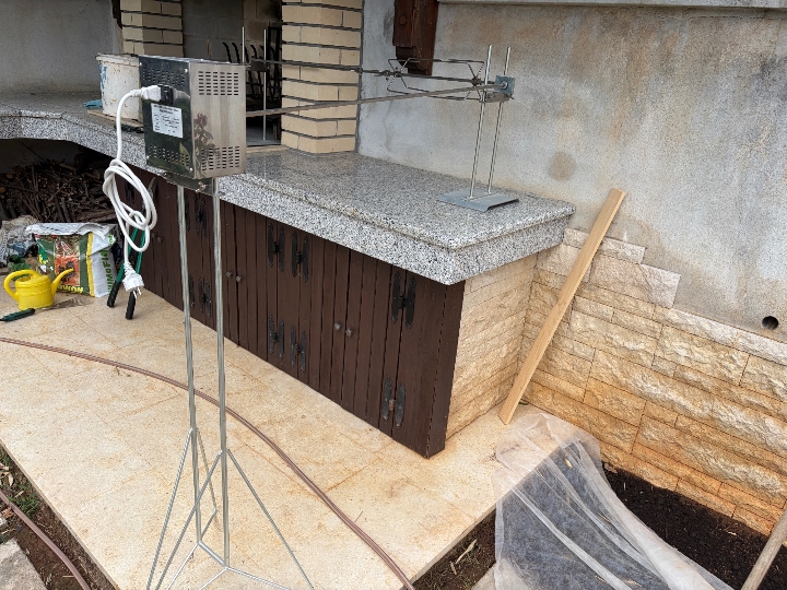 Električni ražanj Inox